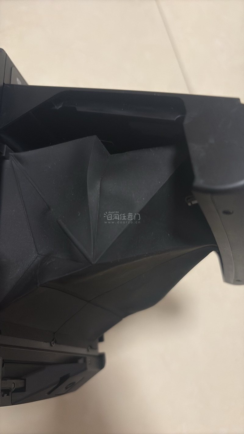 每次淘机子都有种开盲盒的体验，担心这个担心那个，不过都还很好，包装都很安心，安全下车，机子每个部分都还算不错。以及坏的地方可修