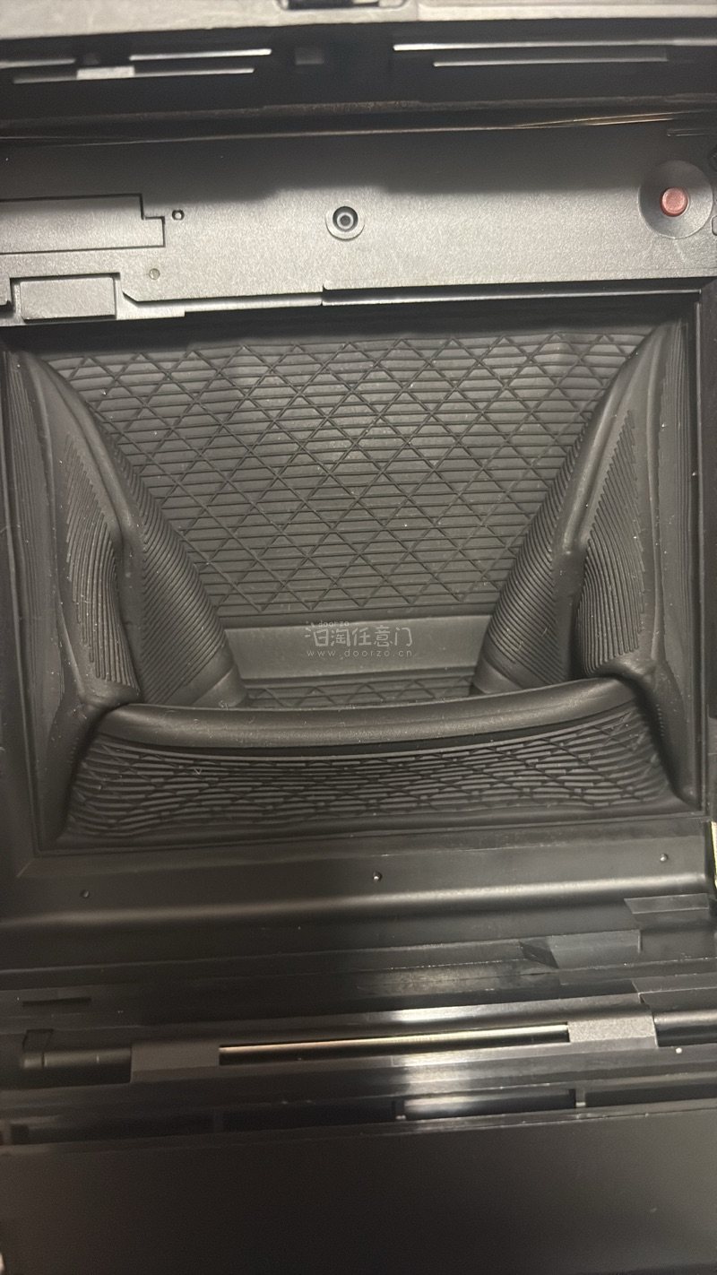 每次淘机子都有种开盲盒的体验，担心这个担心那个，不过都还很好，包装都很安心，安全下车，机子每个部分都还算不错。以及坏的地方可修