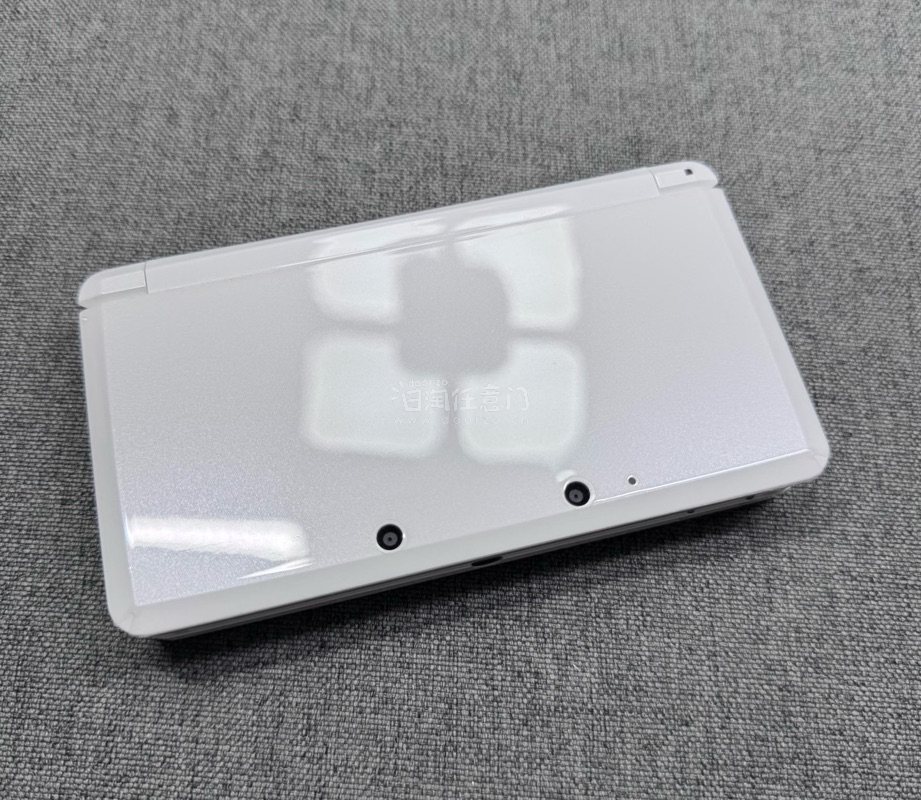 挖煤姬购入，这次购入了任天堂3ds，实物比想象中更精致，屏幕清晰，按键手感超棒！实物是超温柔的颜色，成色很新，屏幕完好无划痕。平台服务真的超贴心，客服响应迅速且超耐心，解答了我所有的疑问；物流速度超预期，包裹从合单到发货效率很高，国际段用了EMS航空件，速度稳且性价...挖煤姬购入，这次购入了任天堂3ds，实物比想象中更精致，屏幕清晰，按键手感超棒！实物是超温柔的颜色，成色很新，屏幕完好无划痕。平台服务真的超贴心，客服响应迅速且超耐心，解答了我所有的疑问；物流速度超预期，包裹从合单到发货效率很高，国际段用