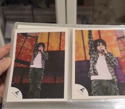 这次必须夸夸挖煤姬的合单功能！几个包裹合成一个发，运费省了不少。打包严实到暴力快递都不怕，入库发货也超快。从煤炉淘的谷子全都完美到手，体验感拉满，还会继续蹲好物～