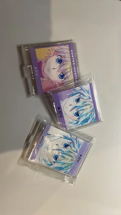 ems转小航空，加了基础内部加固，保留了原包装
买了些猎人和忘八的谷，一半以上都是从店铺好物和任意购买的，包括预定的订单，全都顺利买到了～
可惜猎人的贴纸没抽到想要的QwQ
包裹和内容物都完好无损