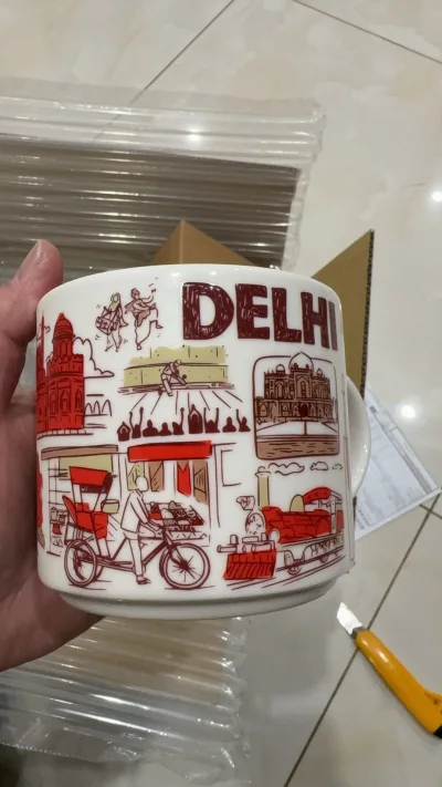 自从挖煤姬开通了物流气泡柱加固服务，我在这里淘星巴克的城市杯就特别有乐趣，可以收到不同国家城市的杯子，然后每次快递都安全收到，给力给力！


