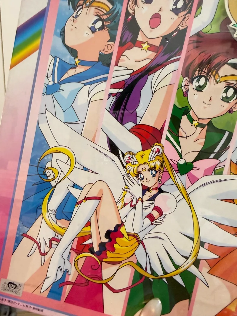 今天也收到竹蜻蜓啦～依旧是只有一幅图，是美少女战士的图，名字好像叫水手之星，300片成品是500片的尺寸，非常古早的图



