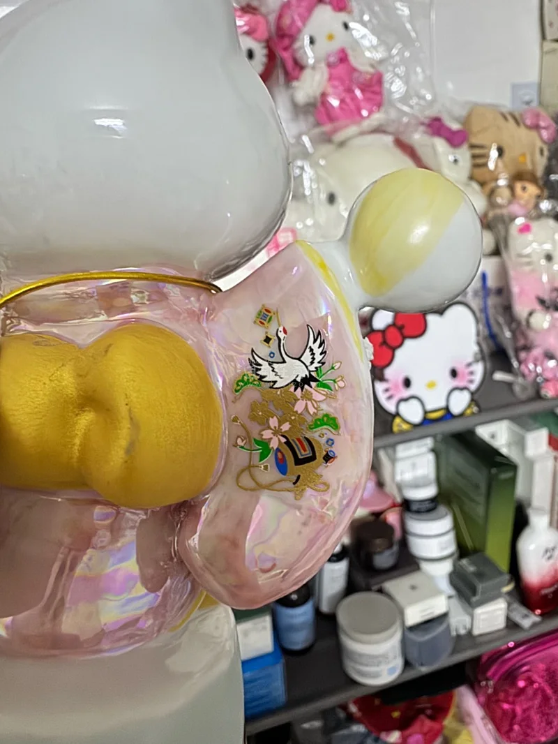 收到啦，音乐盒非常的精致，感谢我的手速买到了这个摆件，我会继续收集其他颜色！！！毕竟精致的摆件现在很少出了，还是老货香～我爱hellokitty～



