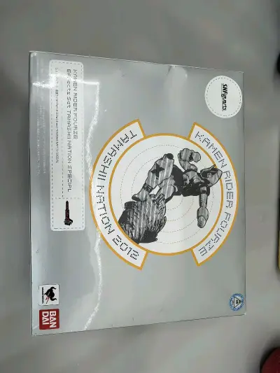 最新到手的玩具，究极无敌好价！究极无敌的帅！
发快递选的竹蜻蜓专线，发货后七八天到。
快递打包完美，没有任何损坏