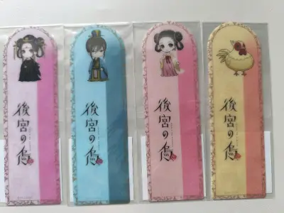 终于在挖煤姬挖到绝版谷子了！页面看着复杂其实很好懂，一键下单就行。客服回复也及时，打包特别细心，没有磕碰。合箱寄回来性价比也很高。