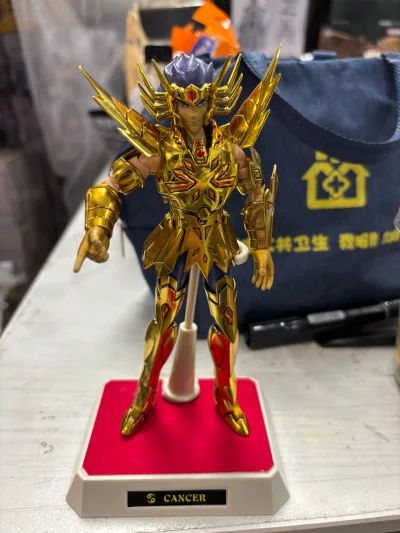 包装很完整，没有破损。迫不及待的拆开，发现完全超乎我的想象，东西很好，价美物廉，谢谢！说实在，这是我海淘购物来让我最满意的一次购物


