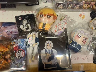 挖煤姬平台真的很好，谷子都完好无损，状态也很好，也能吃到很多不同品类，国内吃不到的平台都可以吃到物流也很快！