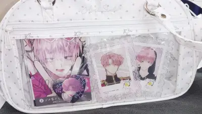 第一次体验海外代购，体验感超级好！卖家打包的也很细心，拆开包装的时候花了特别就哈哈哈哈哈哈，但这种心情还是很愉快的，很不错，发货也非常快，选择的合单发货，这次体验很好，下次还会回购！！！


