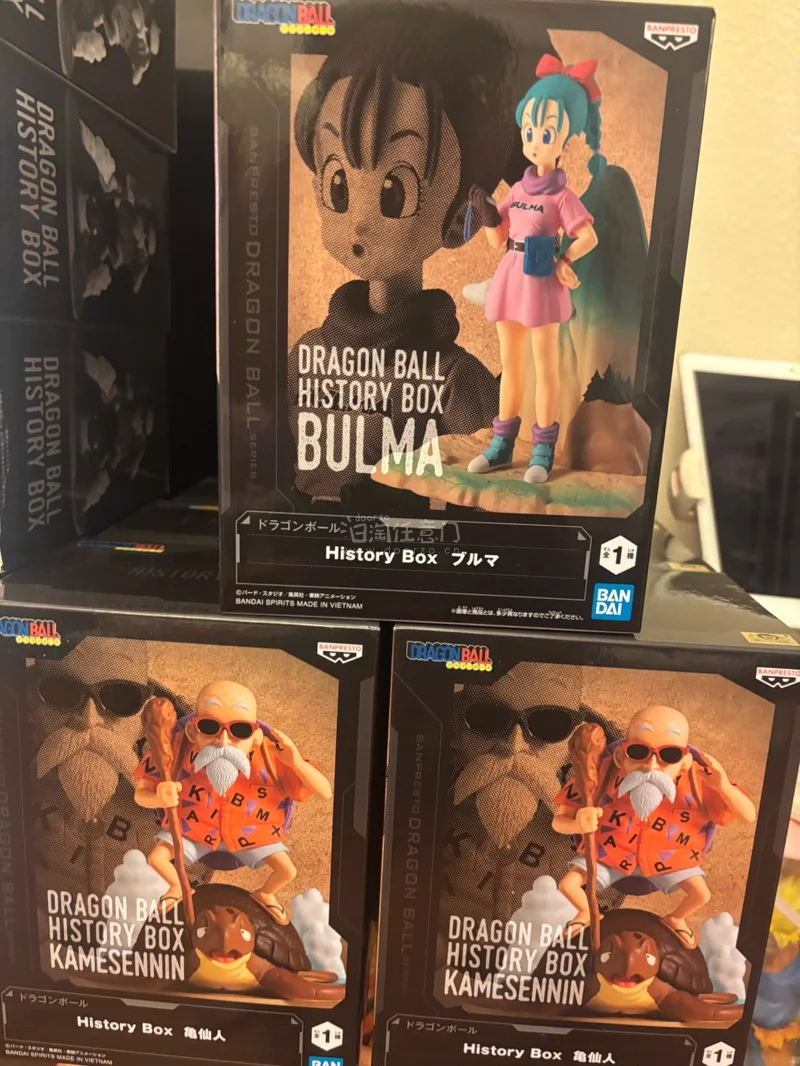 这是龙珠近年来非常经典的系列 History Box 历史的盒子 这两款还原了龙珠童年时期的布尔玛和龟仙人的经典场面 非常的喜欢 这次选择的海运也非常快 运费也很实惠


