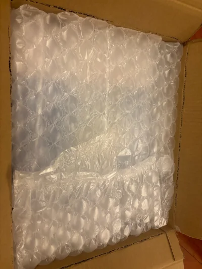 龙珠一番赏 超级赛亚人之战 最终赏 魔人胖布欧 D赏 孙悟天 和 特兰克斯的合体 E赏 魔法师 巴比迪 这都是布欧篇章的经典款式 打包的非常棒 盒况完美 非常满意






