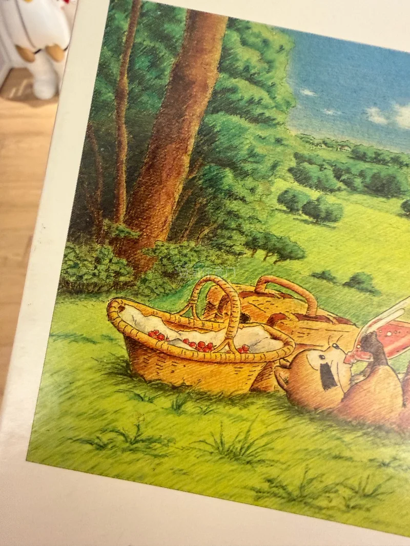 今天的包裹只有一副小图～是小浣熊喝苏打水的图案，超级可爱！只有300片，非常轻松～虽然是二手但是状态还是很不错的！