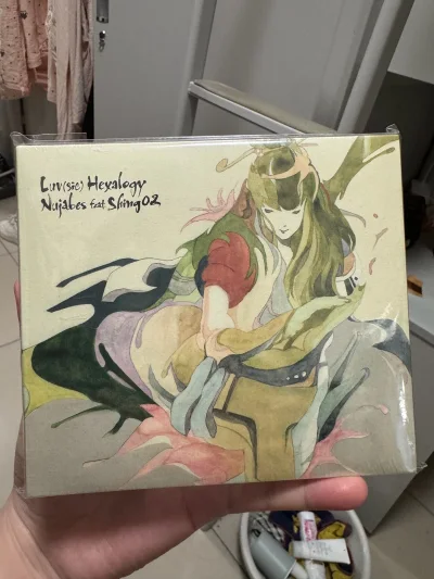 这次在平台入手的两张CD绝对是我的年度心头好！平台的包装太用心了，厚实的防震泡沫把唱片保护得妥妥帖帖，拆箱时完全不用担心磕碰，物流也快得超出预期，下单后没多久就收到了，体验感拉满！

一张是Nujabes的经典专辑，他标志性的爵士嘻哈采样温柔又治愈，《Luv(sic...这次在平台入手的两张CD绝对是我的年度心头好！平台的包装太用心了，厚实的防震泡沫把唱片保护得妥妥帖帖，拆箱时完全不用担心磕碰，物流也快得超出预期，下单后没多久就收到了，体验感拉满！

一张是Nujabes的经典专辑，他标志性的爵士嘻哈采样