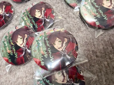 这是在挖煤姬切煤回来的周边！很喜欢！软件简单容易上手，而且有很多站点支持选择，国际路线也有多种，整体打包很放心，还有免费的空箱保和新箱保服务～整体还是挺棒的！会继续使用的！