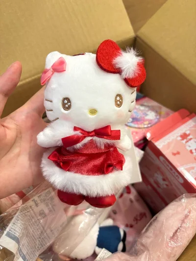 第一次在挖煤姬海淘 很顺利～包裹也打包的很好  萌物安全到家！！打包人员给我打包的箱子很厚，也塞了很多泡沫纸保护崽子