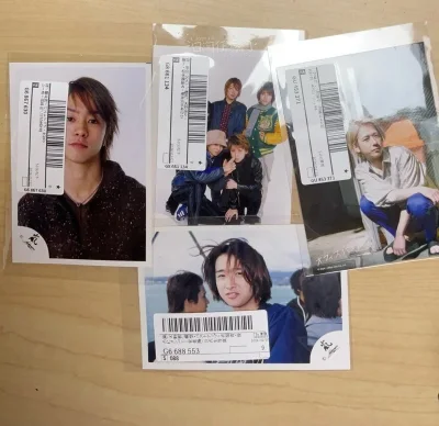 在挖煤姬骏河屋入手49张Arashi烧普，体验超棒！平台下单便捷，骏河屋品相标注清晰，每张都完好无损。打包超用心，层层防护无折痕，物流全程可查，清关快、到手稳。价格友好、无隐藏费用，客服响应及时，海淘烧普首选，岚饭狂喜，已安利同好，无限回购！