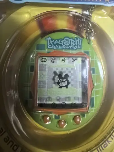 实物很新，比买家的描述还新，非常惊喜！物流发货很顺利。包装很仔细。每个环节从购买到收货都有很清晰的提示。操作非常方便！