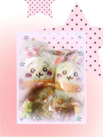 这次用挖煤姬，主要是在骏河屋上切的吧唧和玩偶等，下单速度很快，到货后选择了竹蜻蜓进行发货，打包给力物流速度也比较快。另外想再分享一下挖煤姬的附加服务，体验过挖煤姬的500日元拍照服务，照片由多个角度进行拍摄，画面较为清晰，还是比较让人满意的。

#挖煤姬  #挖煤姬...这次用挖煤姬，主要是在骏河屋上切的吧唧和玩偶等，下单速度很快，到货后选择了竹蜻蜓进行发货，打包给力物流速度也比较快。另外想再分享一下挖煤姬的附加服务，体验过挖煤姬的500日元拍照服务，照片由多个角度进行拍摄，画面较为清晰，还是比较让人满意