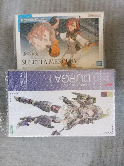 本次海淘的内容是寿屋fag系列的杜尔迦1和万代frs狸猫和30ms的提娅夏。走的竹蜻蜓专线，全是好盒到手，泡沫纸保护得很好。