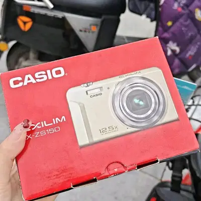 第一次用挖煤姬买CCD就爱上了！切煤速度飞快，竹蜻蜓专线包税才40元起。合单发货省运费，拍照自带复古氛围感，海淘相机神器！