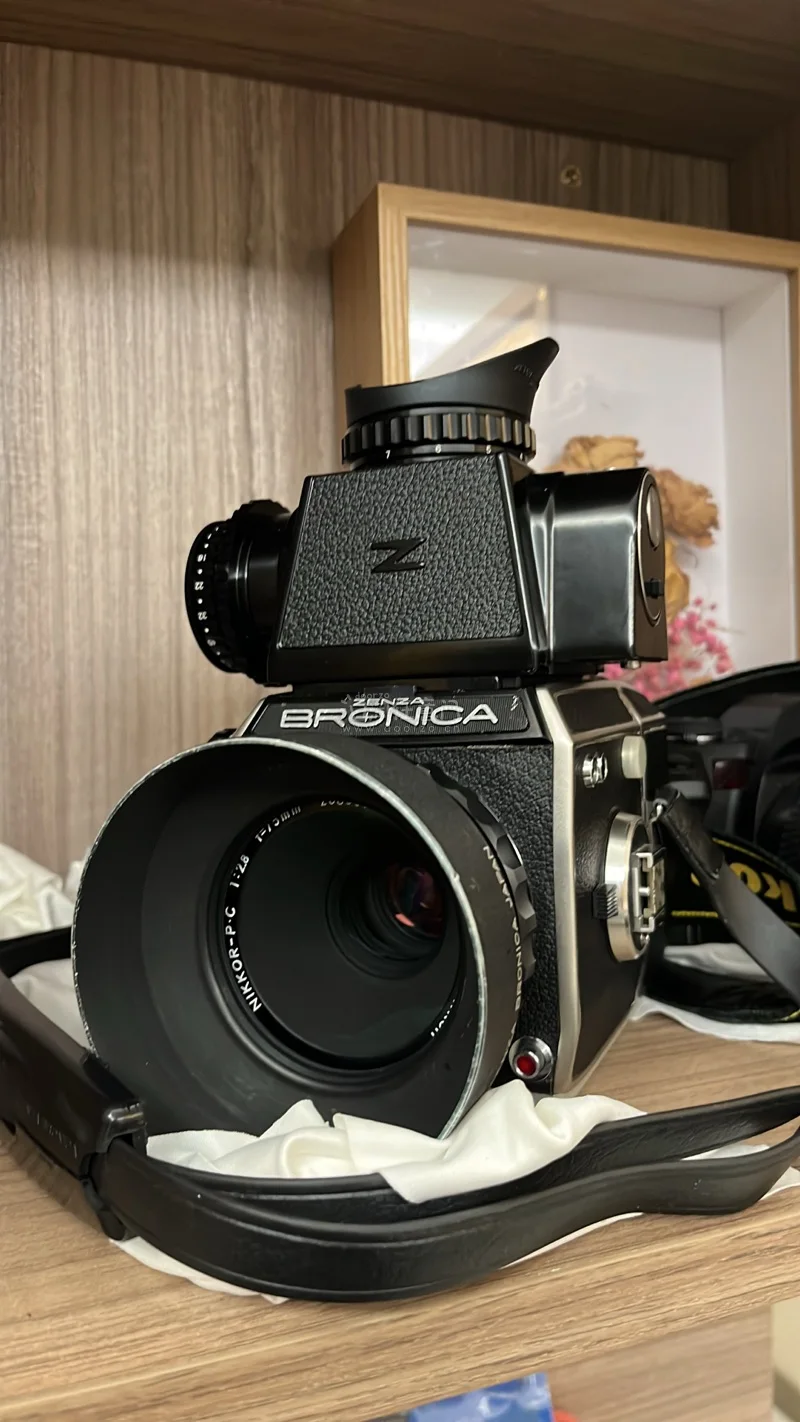 挖煤机买胶片相机，真的太实惠了。很方便，包装也很好，勃朗尼卡的功能也是好的。真的很舒服。下次海淘还要找挖煤机


