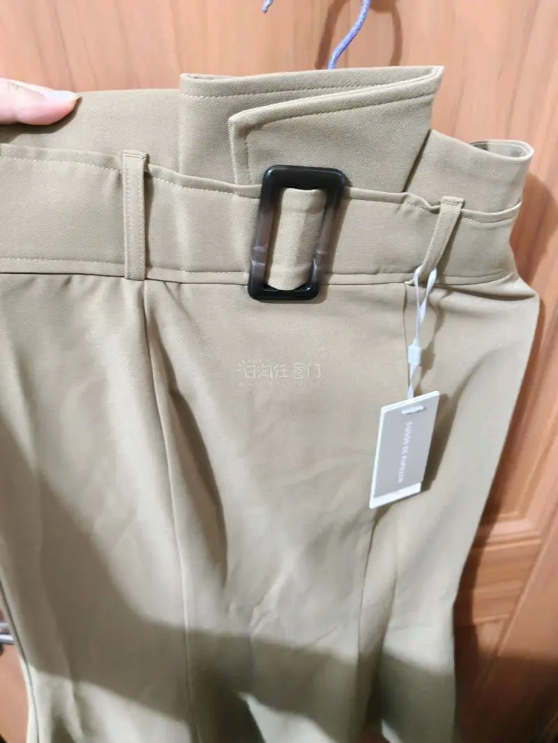 “挖煤姬”日淘软件非常好用，界面简洁明了，操作便
捷，能够找到心仪的商品。
强大的搜索功能帮助我快速定位到优惠信息，节省了不少时间和精力。此外，软件的翻译功能也让我无障碍地了解商品详情，强烈推荐！