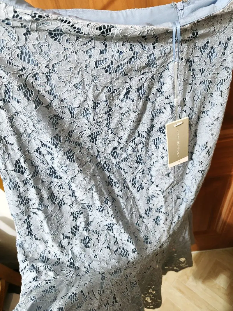 “挖煤姬”日淘软件非常好用，界面简洁明了，操作便
捷，能够找到心仪的商品。
强大的搜索功能帮助我快速定位到优惠信息，节省了不少时间和精力。此外，软件的翻译功能也让我无障碍地了解商品详情，强烈推荐！