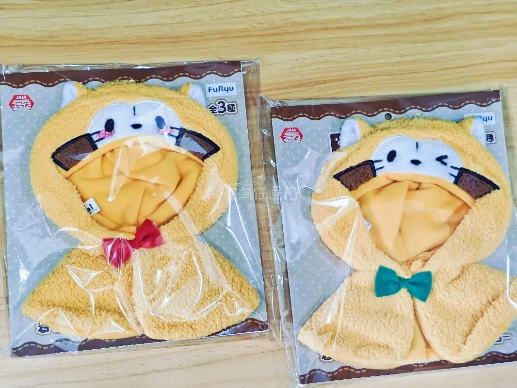 我天~挖煤姬终于蹲到了古早的周边，GALS!  辣妹当家的星野绫吧唧和乙绫贴纸，呜呜呜我嗑的古早cp，我终于买到了周边，好甜哇~
还有我特别喜欢的知世立牌，分别是日版和台版的立牌！好可爱的知世哇！！以及绝版 Rascal小浣熊造型披风娃衣，两套我都拿下来了！超级无敌...我天~挖煤姬终于蹲到了古早的周边，GALS!  辣妹当家的星野绫吧唧和乙绫贴纸，呜呜呜我嗑的古早cp，我终于买到了周边，好甜哇~
还有我特别喜欢的知世立牌，分别是日版和台版的立牌！好可爱的知世哇！！以及绝版 Rascal小浣熊造型披风娃衣