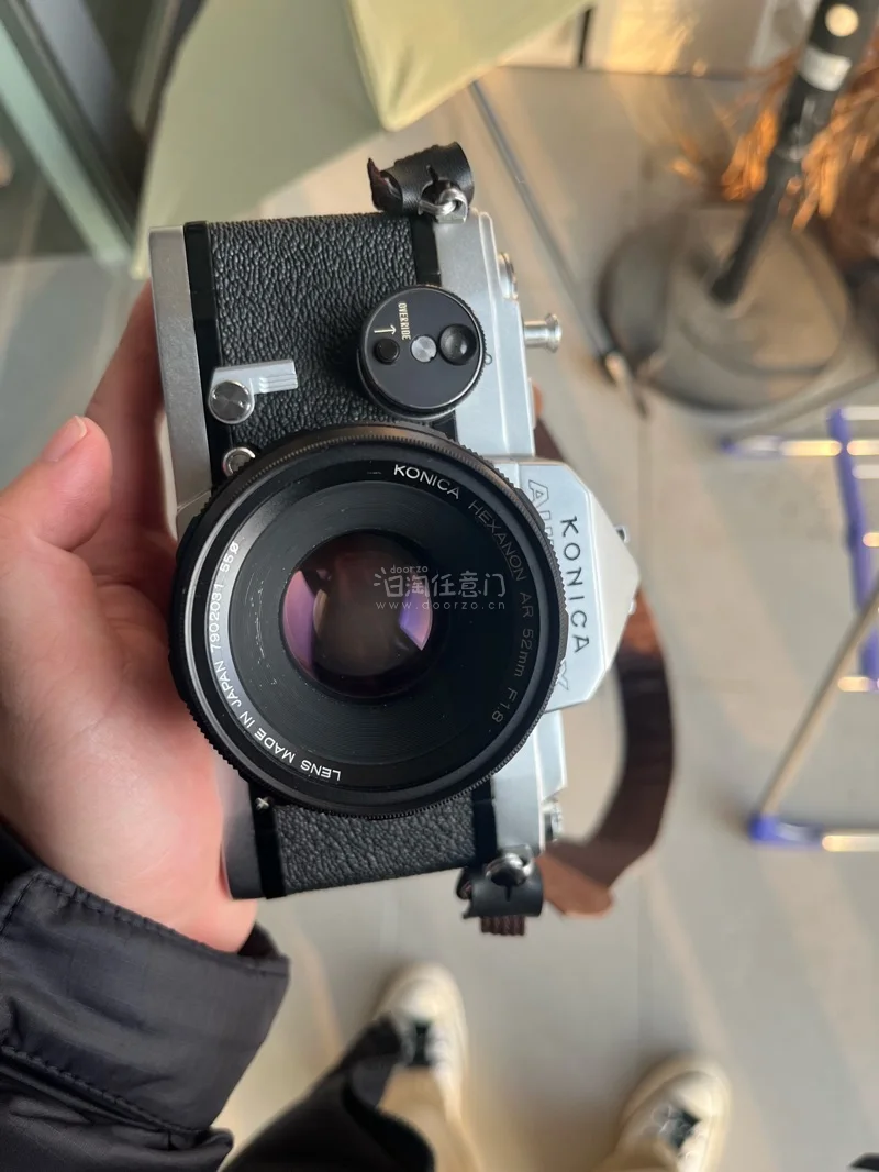 奥林巴斯和柯尼卡autorex，真的太好用了，虽然柯尼卡快门卡了但是在国内修完以后还是很划算了。35dc很漂亮
