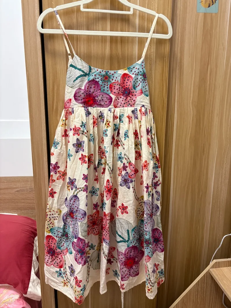 欢迎观看我的挖煤姬好物分享，捆包服务很棒!这次购买的是3件衣服，连衣裙很森系，半裙质量很好，蝴蝶图案很漂亮，我选择的是日本邮政EPL，半个月左右我就收到了，包裹完整，挖煤姬的页面简洁方便。适合我这种新手小白用，人工客服响应也很迅速，经常发放无门槛优惠券。感谢挖煤姬帮...欢迎观看我的挖煤姬好物分享，捆包服务很棒!这次购买的是3件衣服，连衣裙很森系，半裙质量很好，蝴蝶图案很漂亮，我选择的是日本邮政EPL，半个月左右我就收到了，包裹完整，挖煤姬的页面简洁方便。适合我这种新手小白用，人工客服响应也很迅速，经常发