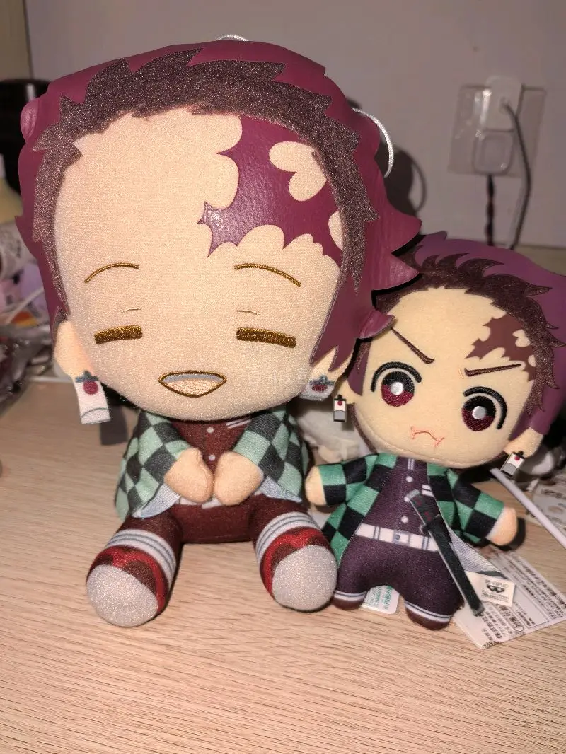 在挖煤姬淘到的毛绒玩偶购物体验很好，真的超合心意，品相完好、手感软糯舒服，包装严实物流也很省心。春日踏青带上心爱的玩偶一起出游拍照，氛围感直接拉满，总能挖到心仪宝贝，日淘体验超棒，太满意啦！