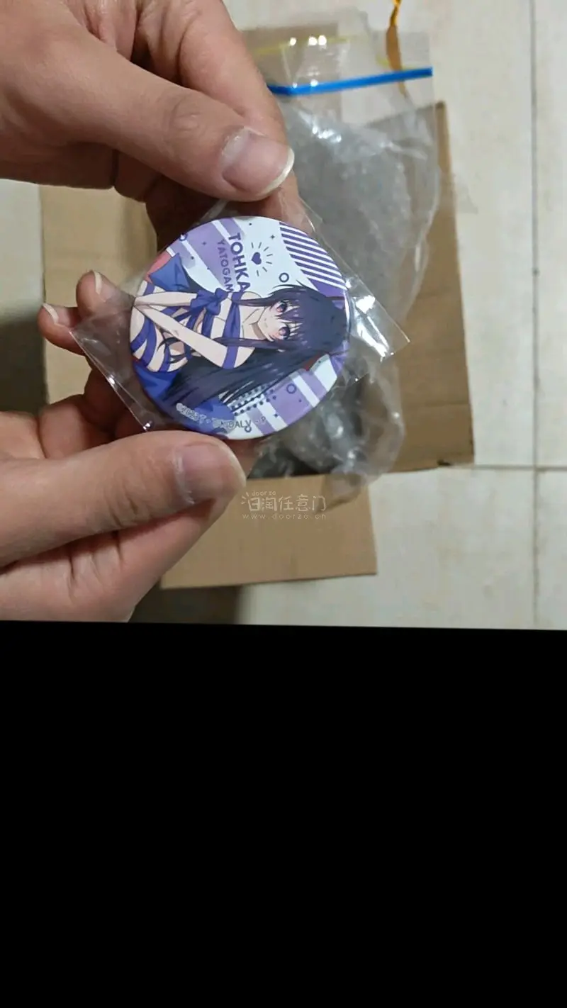 收到手后立马拍了图片，实物非常美丽，拍出来的图片很惊艳，很好出片，商品包装的也是非常的恰到好处，很舍得给泡沫纸打包非常很到位，多出点 太喜欢了，工艺很完美，很给力很到位！
