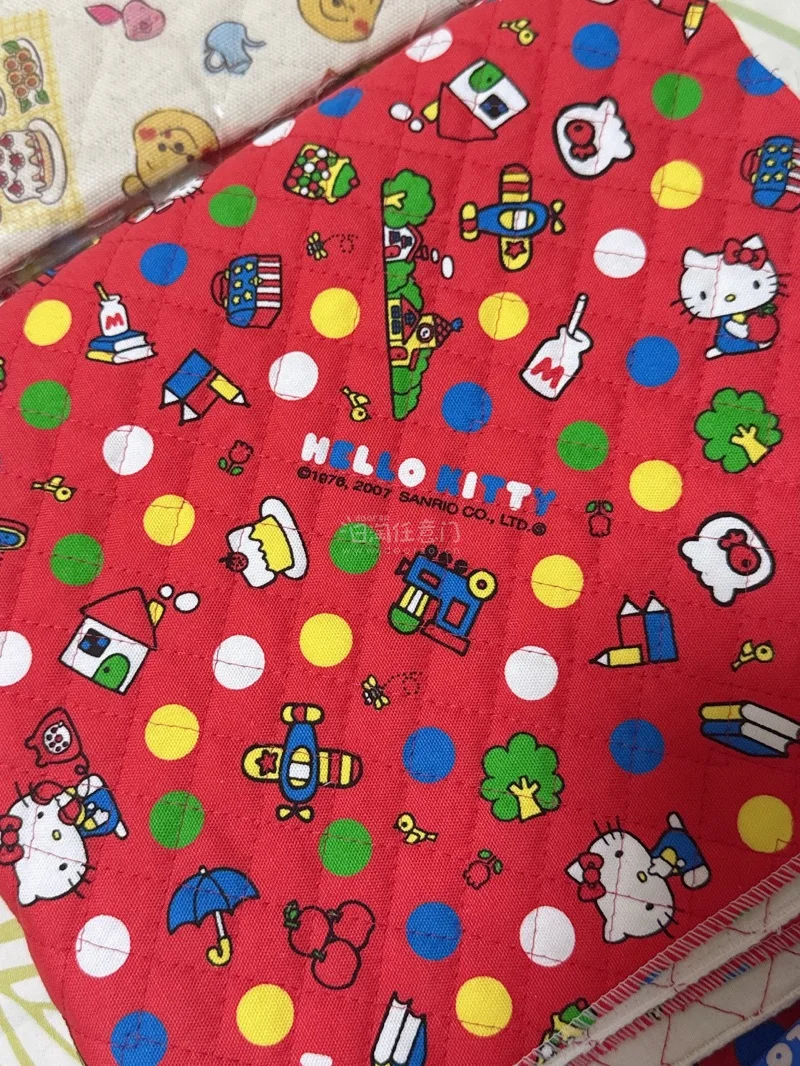 挖煤姬四月开箱分享来啦，这次切了一些布料，用时十多天，速度还是很快的。这些布料做出的衣服出门踏青、逛街、散步都合适，透气性也好，就算走久了出汗也不粘身。轻薄又有型，上身显精神，还不容易皱，随便搭一搭都好看，春天有这一种面料就够穿了。还会继续使用挖煤姬的～