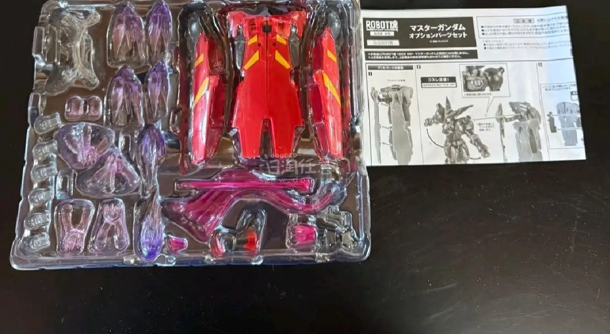 日淘任意门入手R魂尊者斗篷配件包，球关节可动超灵活，完美适配尊者高达，造型霸气拉满！日淘任意门海淘方便，打包稳，物流快，高达迷必入。


