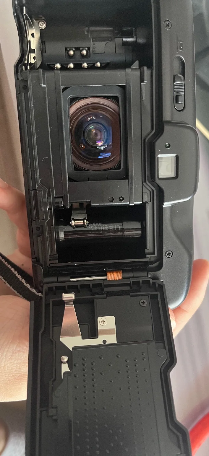 
挖到宝藏佳能Autoboy XL啦！在挖煤姬下单，全程流程顺畅，物流速度超出预期，5天左右就顺利收到。相机品相完好，镜头干净无霉无灰尘，物品完整无缺，包装防护到位，没有任何运输损伤。日淘中古相机超安心，推荐！