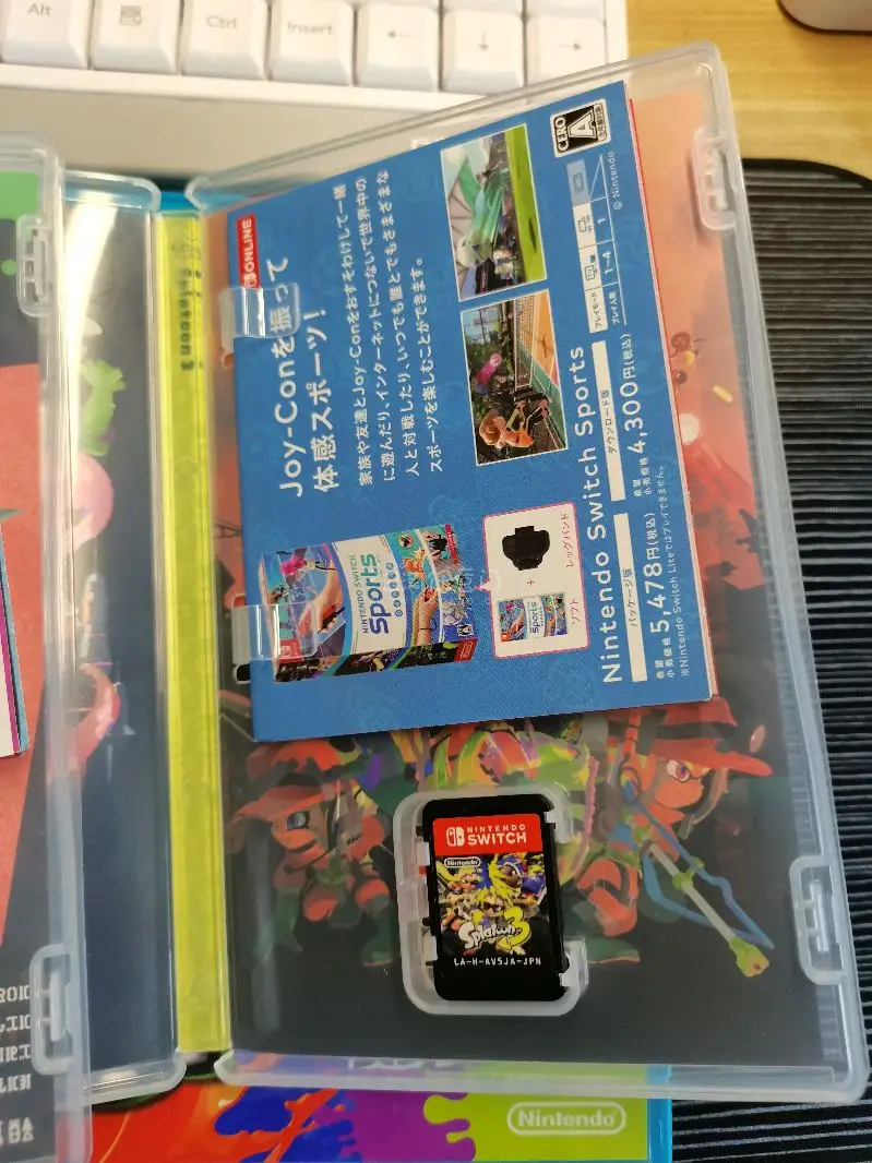 在挖煤姬入手斯普拉遁1/2/3卡带，超满意！
三张卡带成色都很新，盒子完好，卡带无划痕，插上就能玩，正版放心。
挖煤姬是超好用的日淘代购平台，中文界面很友好，操作简单，合单省钱，包装扎实，物流也快。
这次海淘体验超棒，买游戏卡带特别靠谱，推荐给想日淘的小伙伴！