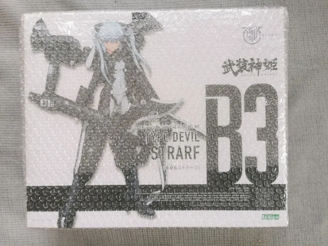 本次海淘的是寿屋武装神姬恶魔型斯特拉芙，在Lashinbang上购入，走的竹蜻蜓专线。无论是Lashinbang还是任意门打包的都挺不错的，这盒子里里外外套了四层泡沫纸，可惜正面边角还是有点压了。