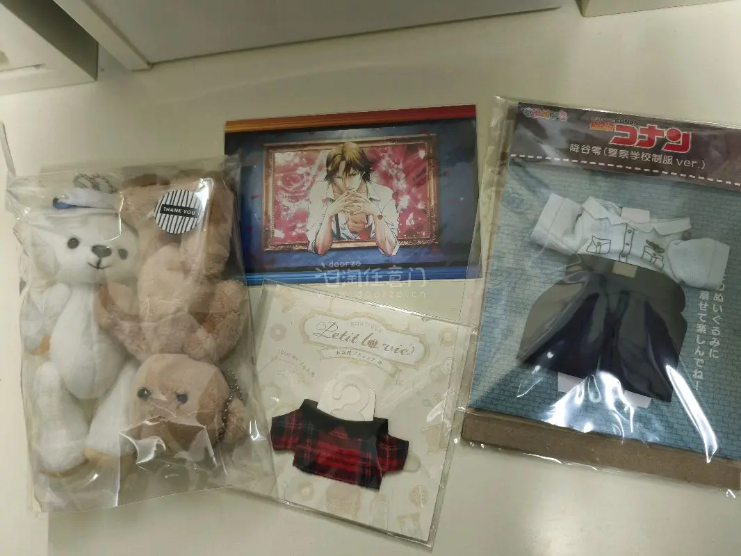 挖煤姬春日氛围好物来分享啦！这次的魅特熊特别好价，状态也不错，浅棕色熊和棉花糖白色的魅特熊，特别可爱。网球王子迹部的相卡是煤炉拍卖而来，好帅气！Petit la vie 英伦风的红色格子小娃衣，做工很精致，好看的呀，还有名侦探柯南警校服魅特熊衣，可以搭配白色的熊或者...挖煤姬春日氛围好物来分享啦！这次的魅特熊特别好价，状态也不错，浅棕色熊和棉花糖白色的魅特熊，特别可爱。网球王子迹部的相卡是煤炉拍卖而来，好帅气！Petit la vie 英伦风的红色格子小娃衣，做工很精致，好看的呀，还有名侦探柯南警校服魅