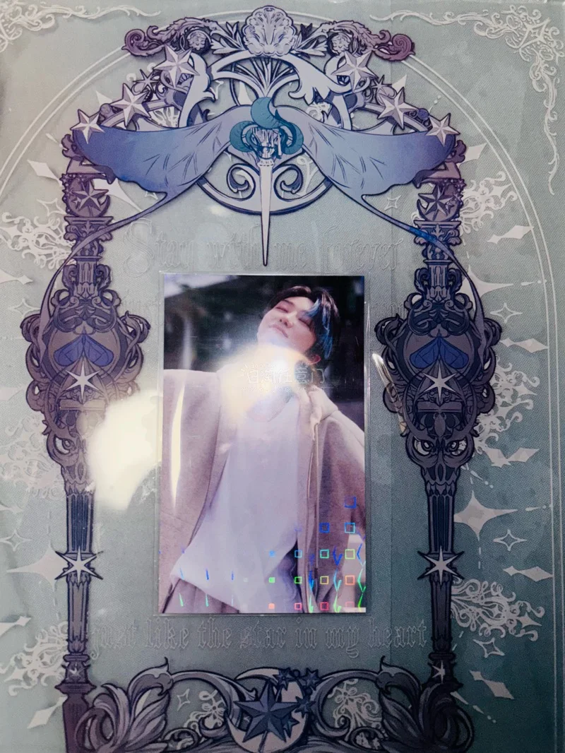 购买了两张小卡，体验很好。
物流快速，随时可以查看到进度，包装严实，到手状态非常好没有任何问题，全程十分省心。