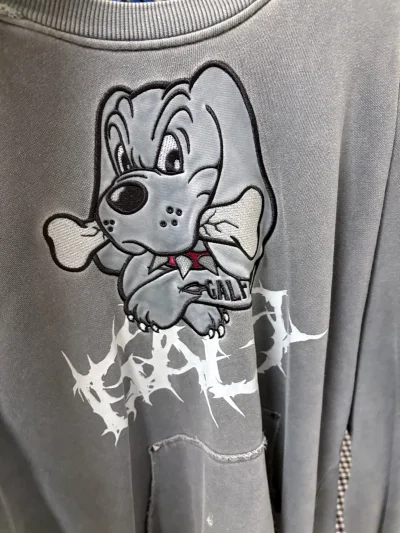 很多次使用挖煤姬了，一般买衣服居多，这个软件物流审核都很快，这是我使用的原因，并且客服回复很及时，喜欢?下次还会用！