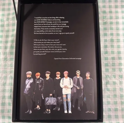 很多的防弹的专辑，很喜欢，很便宜，走的海运，一个月就到了，很喜欢这次的购物，会继续在挖煤姬上面购买，加油加油


