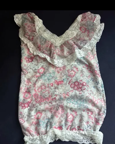 又在挖煤姬上淘到了喜欢的美衣美鞋，用了运费券后特别的便宜，而且发货也不麻烦，速度也是比较快的，包装的特别严实，特别建议海淘来使用。


