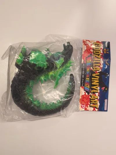 来到第一百六十九单，一个捡漏的frog tree大胶，哥斯拉造型很不错，还是蓄光配色。另外还有两个隐藏款哥斯拉名鉴。