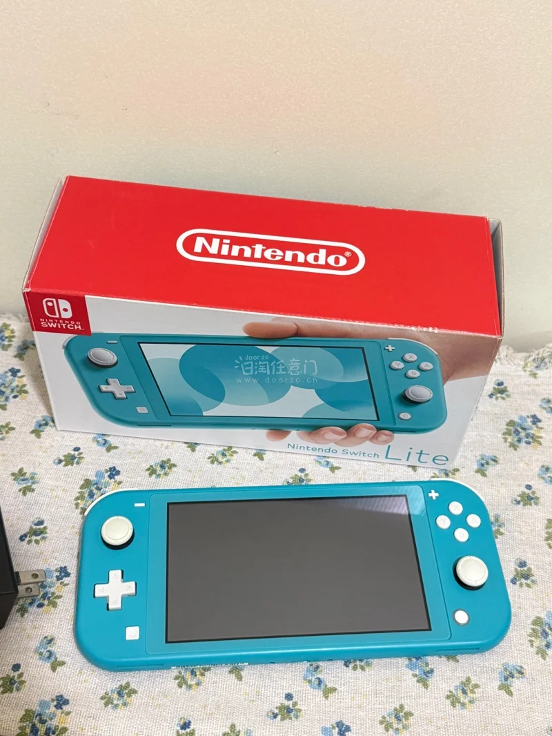 春日踏春的快乐神器来啦！在挖煤姬淘到的这台 turquoise 色Switch Lite，真的太适合春天出门玩了✨

先夸爆挖煤姬！商品实拍真实，到手成色超新，包装完好，物流全程可追踪，清关快、打包稳，海淘体验拉满，是靠谱的海淘首选平台！

这台Switch Lit...春日踏春的快乐神器来啦！在挖煤姬淘到的这台 turquoise 色Switch Lite，真的太适合春天出门玩了✨ 先夸爆挖煤姬！商品实拍真实，到手成色超新，包装完好，物流全程可追踪，清关快、打包稳，海淘体验拉满，是靠谱的海淘首选平台！ 