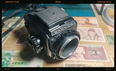 这次海淘超乎我的想象了，机器成色很新，漆面质感非常好，机器功能全都正常，捡到漏了哈哈哈。
这次走得是挖煤姬的海运，走了20天左右，加固包装很厚实，拆了好久的包装。挖煤姬一如既往的靠谱，代拍秒切都是值得信任的