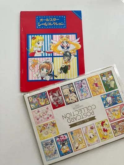 我是小甜甜的绝美原画文件夹、Nakayoshi全明星的昭和明信片册，品相都超棒，包装严实到手一点没损伤。
客服响应快，物流清关也很省心，全程都能查到轨迹。终于把心心念念的古早魔法少女周边抱回家，这种拆箱的快乐谁能拒绝！
入坑不亏，下次还来挖煤姬淘宝贝！