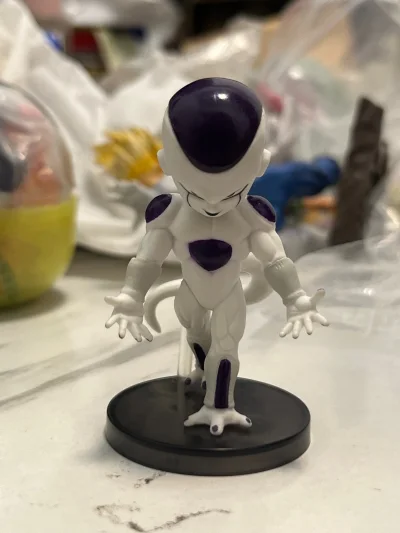 正品无疑，涂装细腻无瑕疵，细节还原度拉满。包装严实防摔，国际运输无破损，物流速度超出预期，收藏摆台超有质感，值得入手！



