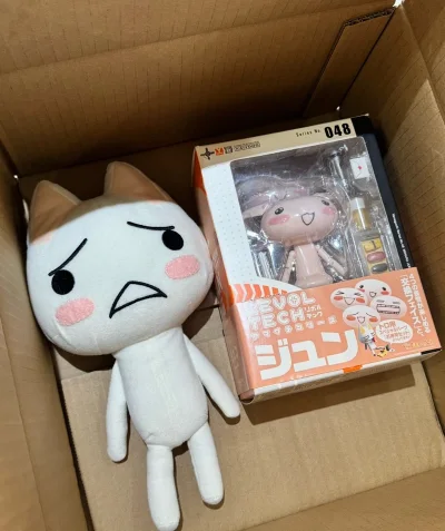 在挖煤姬入手心仪玩偶，流程顺畅，打包严实无破损，物流速度稳定，客服响应及时，整体体验省心又满意，性价比很不错。