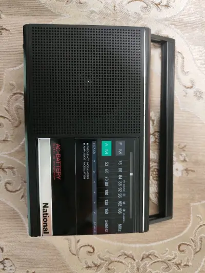 作为一个电子产品爱好者，收音机是必不可少的内容，曾几何时，松下、爱华、索尼这些名字在我们的青春时代可望而不可即，现在自己有了消费能力，挖煤姬给提供了管道，弥补了青春时代的遗憾。