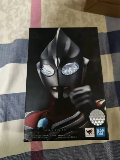 迪迦快乐型和奥特之星中村迪 好价拿下 还是很不错的 全新未拆 打包不错发货快 都很好 后续会继续分享的




